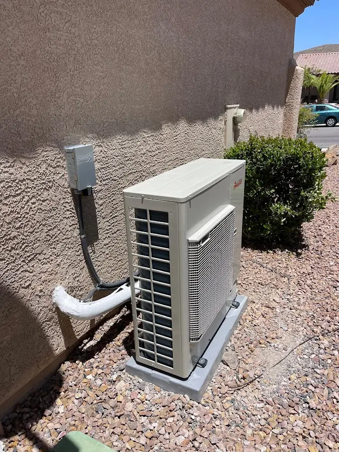 Residential air conditioning condenser unit in Westwood Lakes